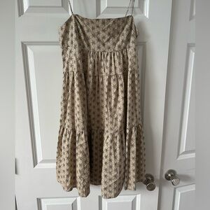 Levi’s brand beige patterned dress